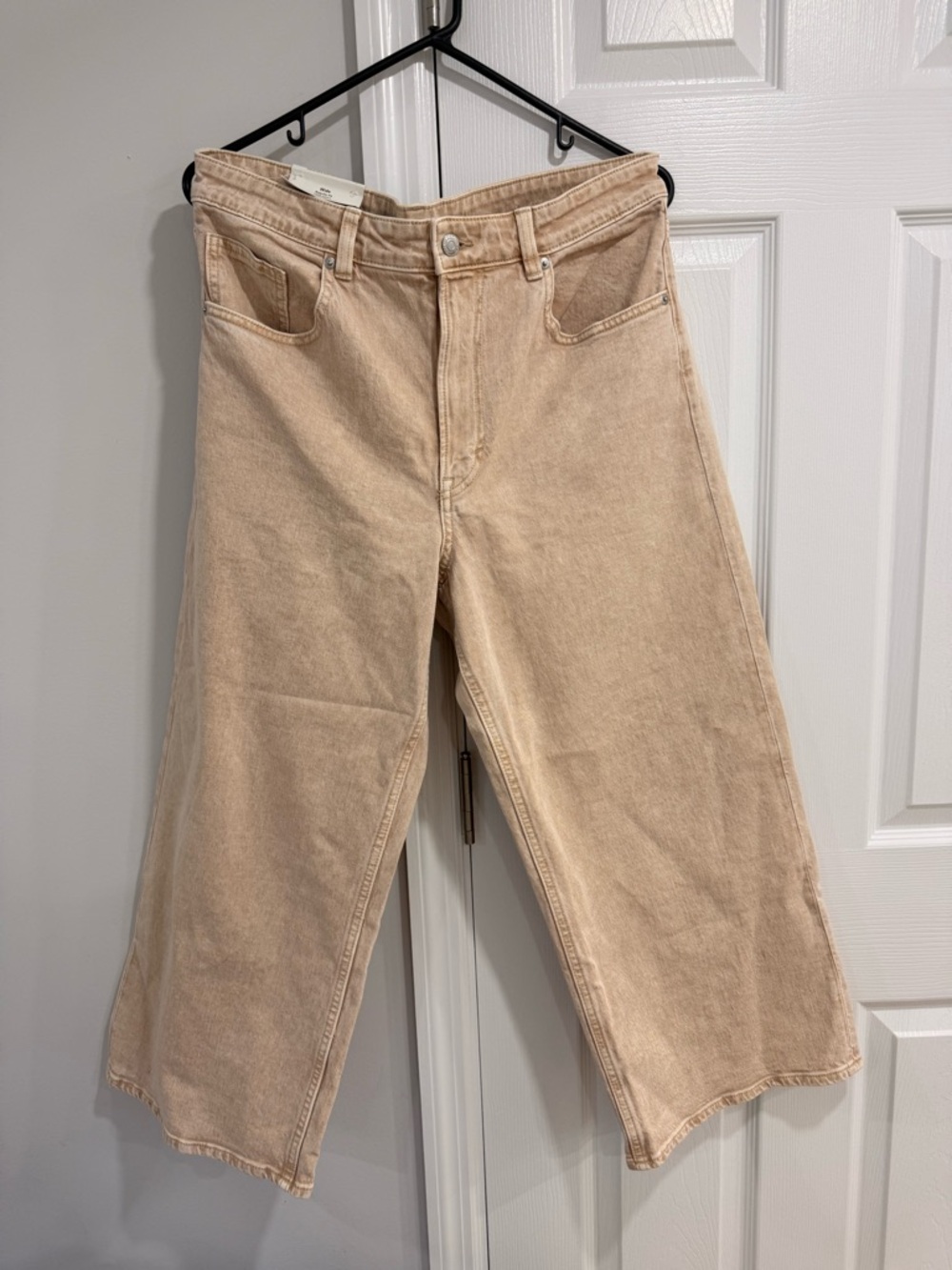 H&M Beige Wide Regular fit High Wait Cropped jeans